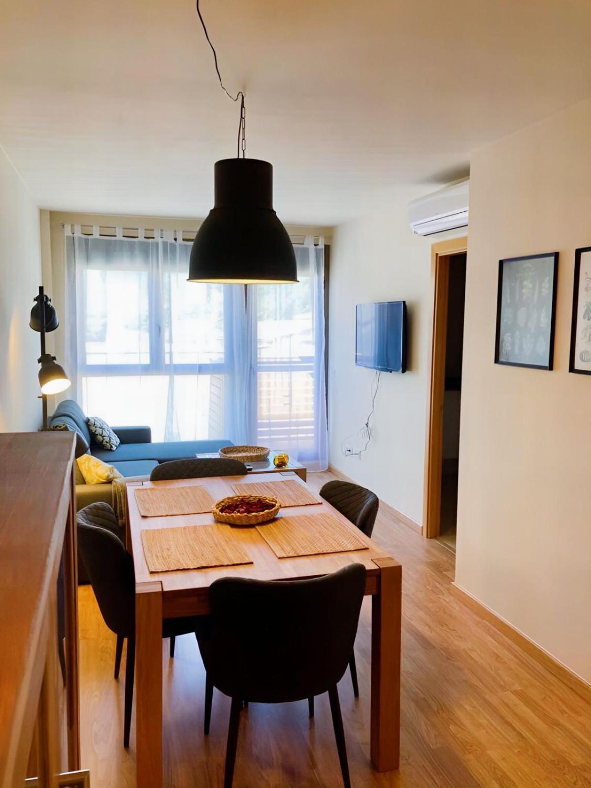Apartament Duplex Amb Vistes Al Pirineu Catala โกญเดอนาร์โก ภายนอก รูปภาพ