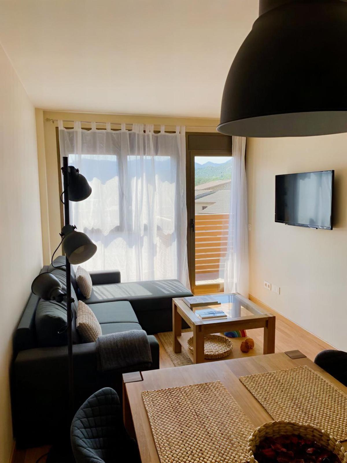 Apartament Duplex Amb Vistes Al Pirineu Catala โกญเดอนาร์โก ภายนอก รูปภาพ